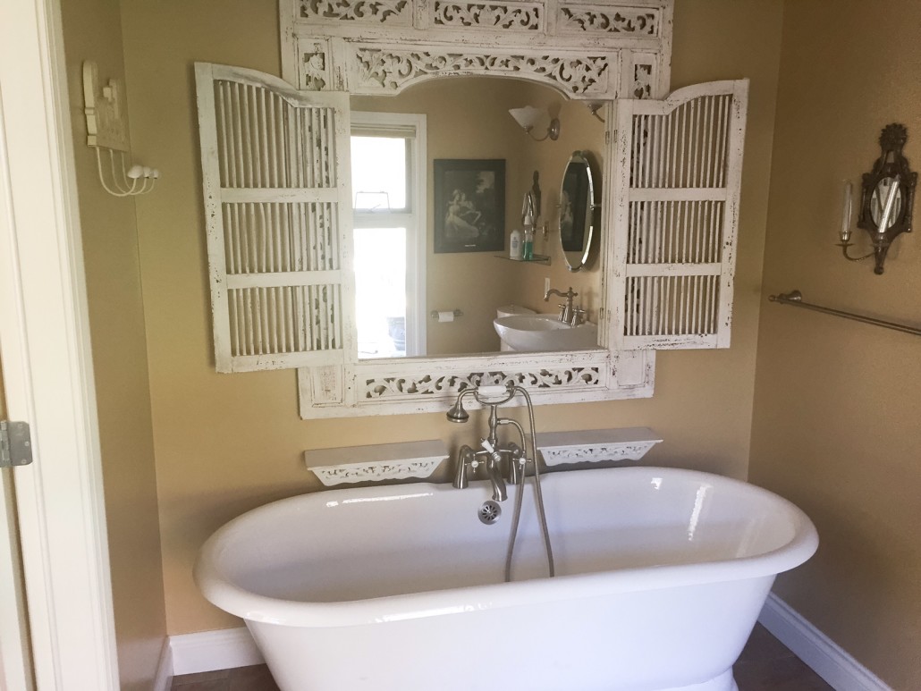 West Vancouver bathroom reno 2 Before